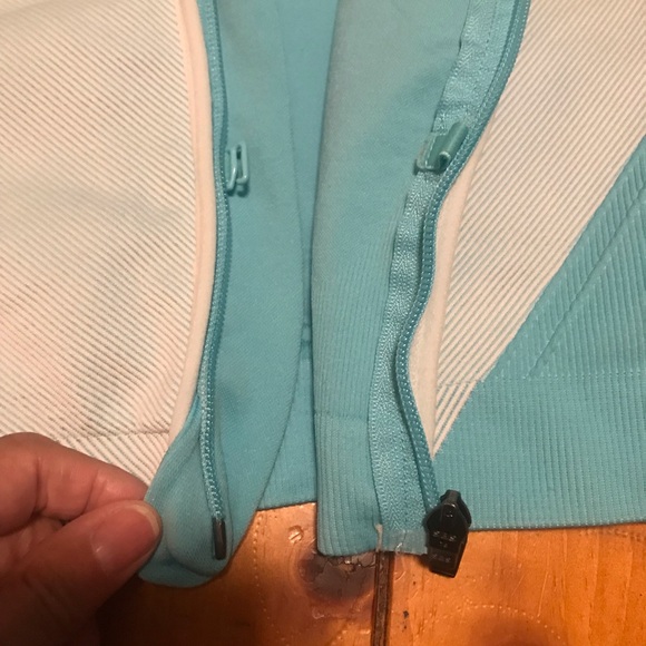 Avia sports bra, size XXXL, a blue color with white - Picture 7 of 10